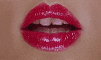 Lipstick Squirt Porn Gif 